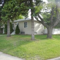 2002 A York Ave