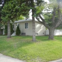 2002 B York Street