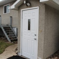 292 Carleton Drive bachelor suite