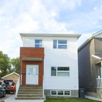 511B Hilliard Street West