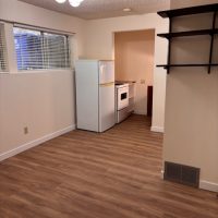 237-B Carleton Dr