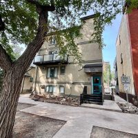 203-423 4th Ave N